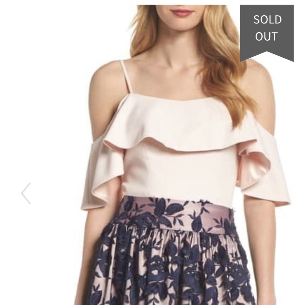 Eliza J off the shoulder NWT top. Size small